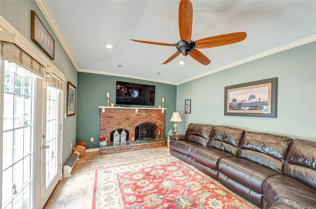 76 Burlington Boulevard Smithtown NY 11787