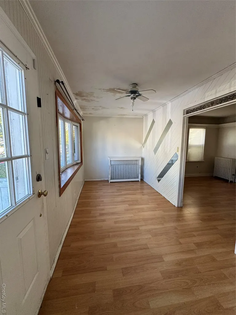 19 Jacob Street Elmont NY 11003