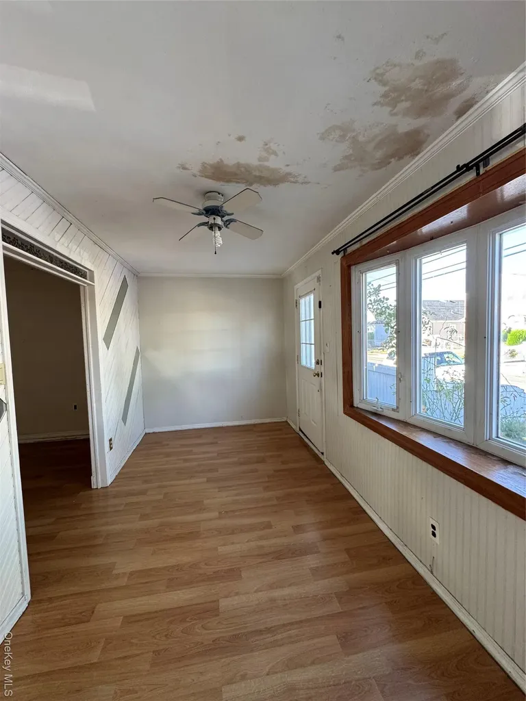 19 Jacob Street Elmont NY 11003