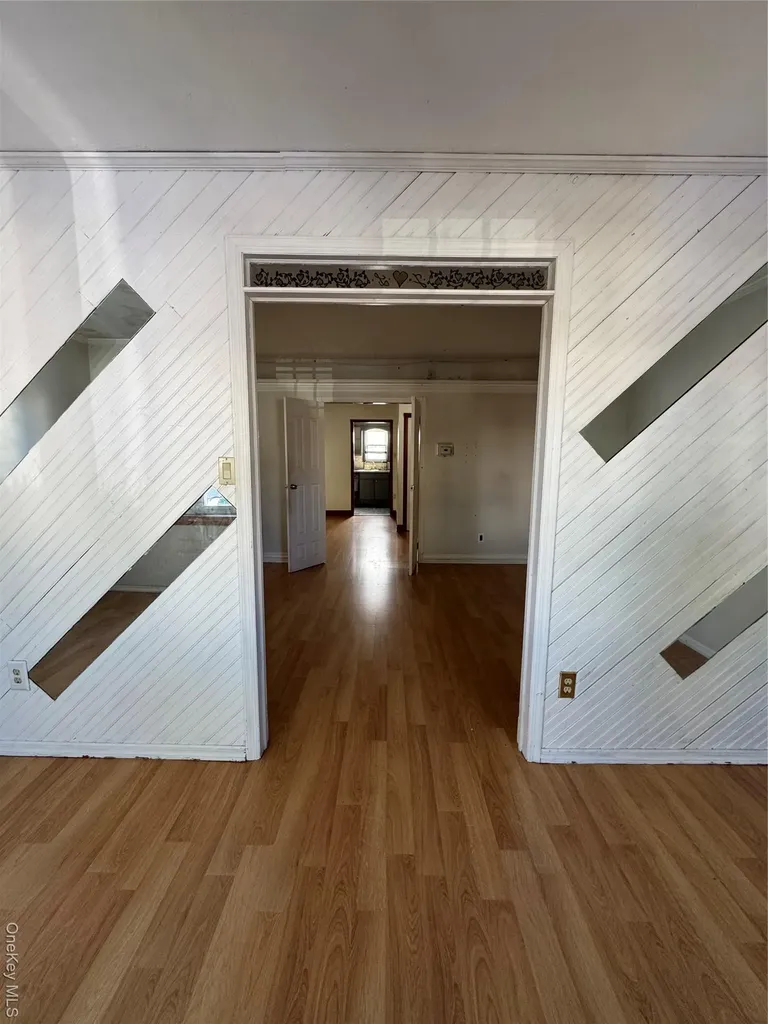 19 Jacob Street Elmont NY 11003