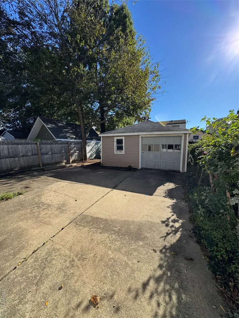 19 Jacob Street Elmont NY 11003