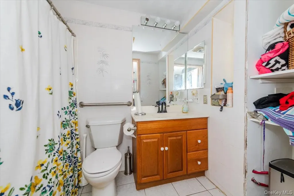 1321 Shore Drive Bronx NY 10465