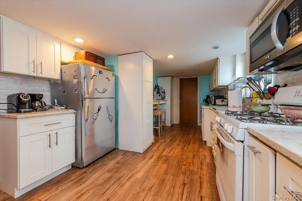 1321 Shore Drive Bronx NY 10465