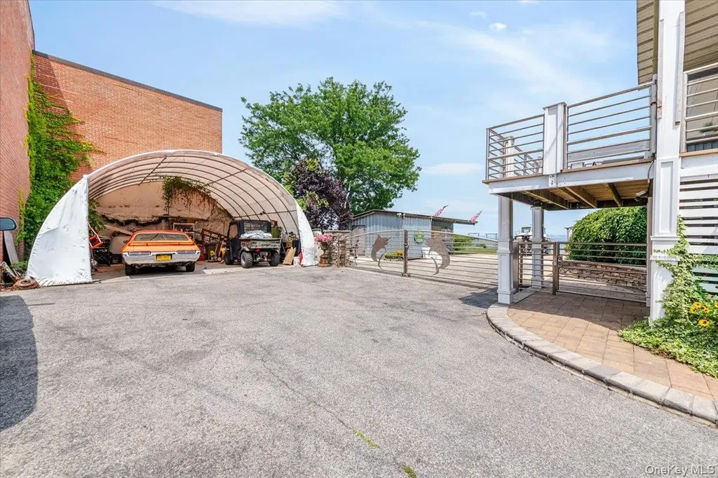1321 Shore Drive Bronx NY 10465