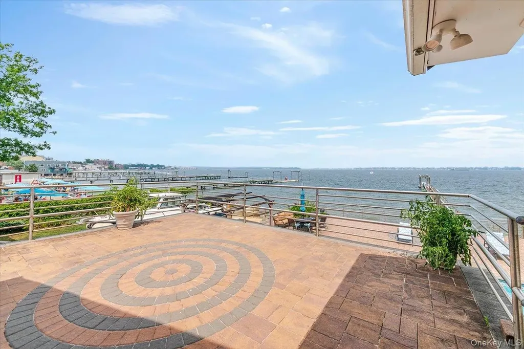 1321 Shore Drive Bronx NY 10465