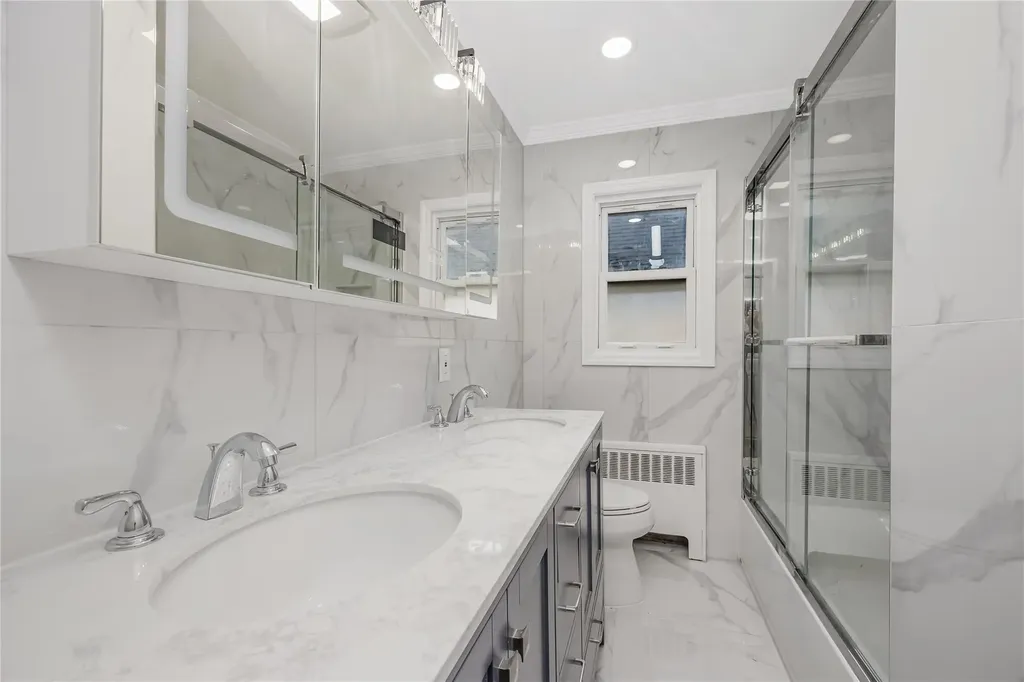 594 Fenworth Boulevard Franklin Square NY 11010