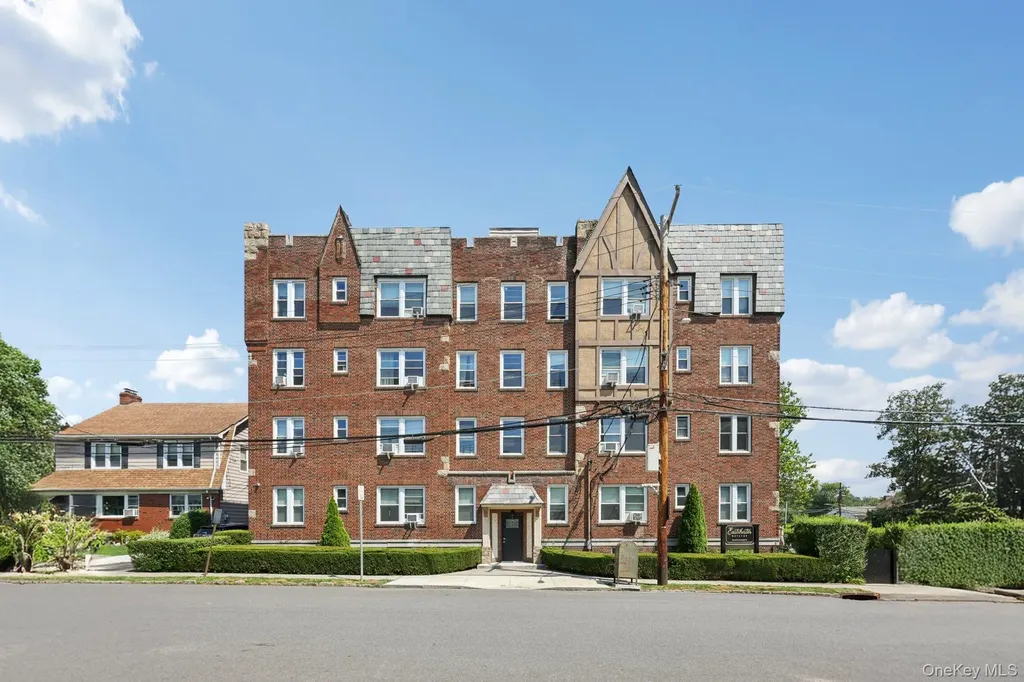 2 Lockwood Avenue Bronxville NY 10708