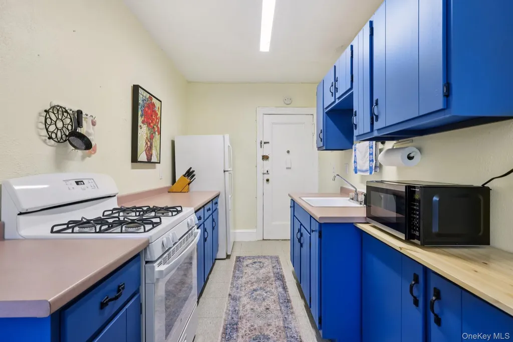 2 Lockwood Avenue Bronxville NY 10708