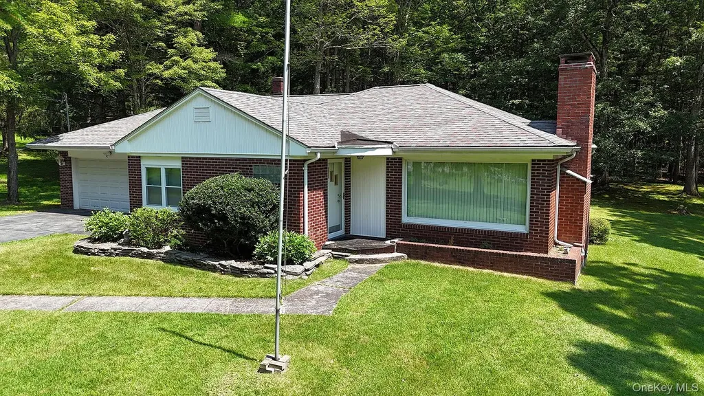 9568 State Route 97 Callicoon NY 12723