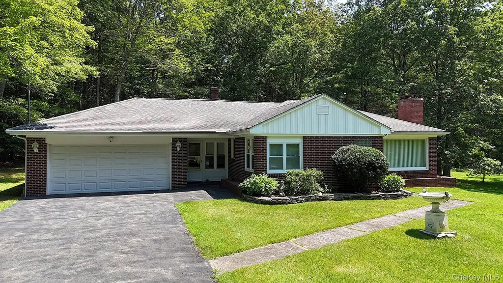 9568 State Route 97 Callicoon NY 12723