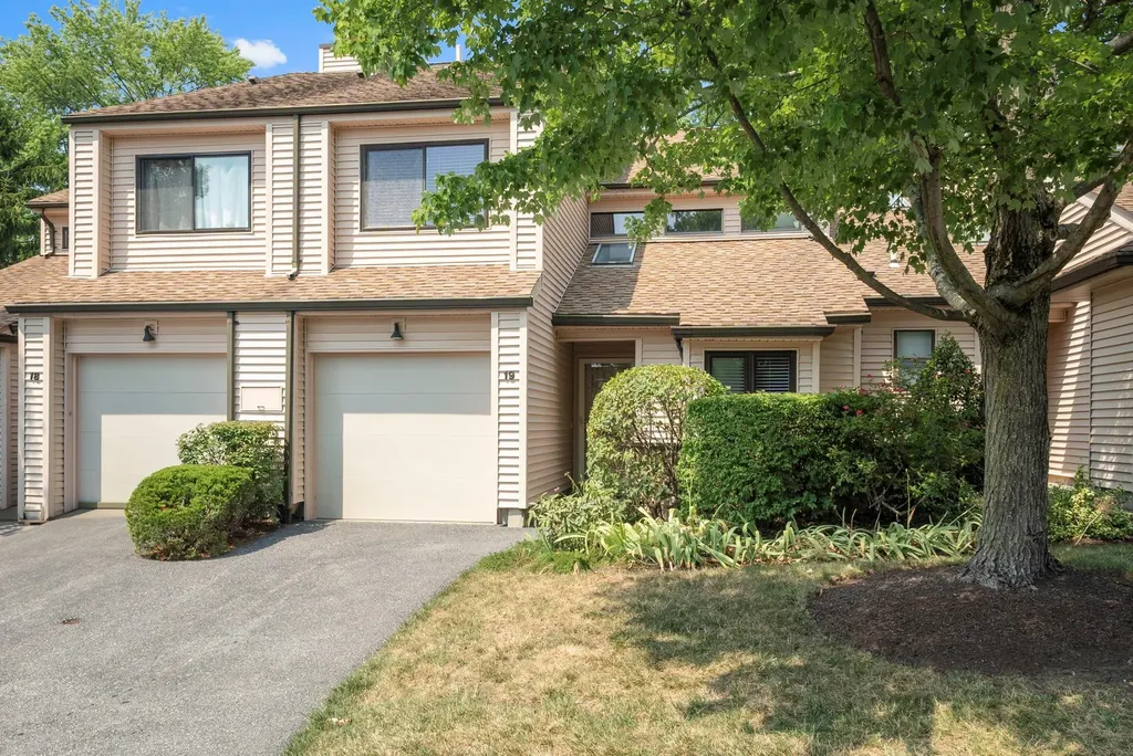 19 Hudson Watch Drive Ossining NY 10562