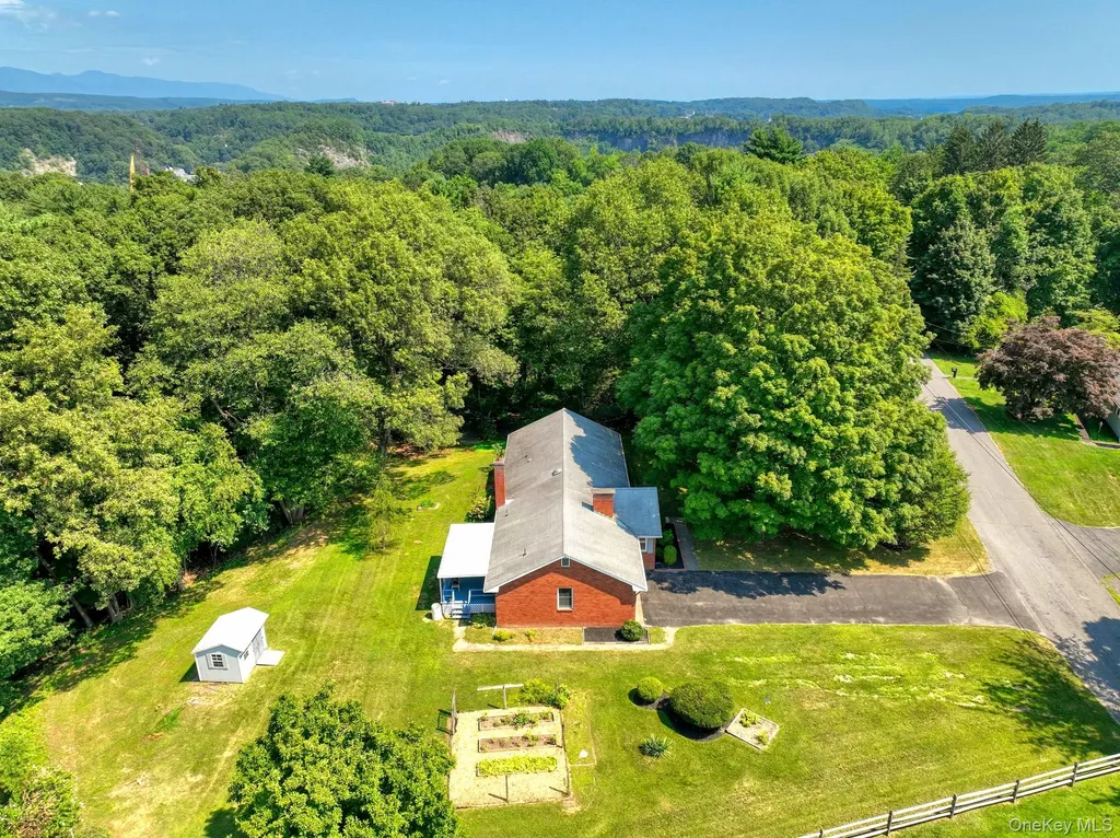 146 Schultz Lane Kingston NY 12401