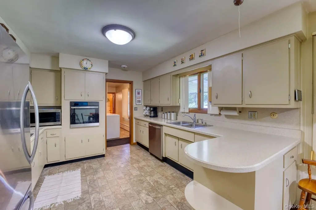 146 Schultz Lane Kingston NY 12401
