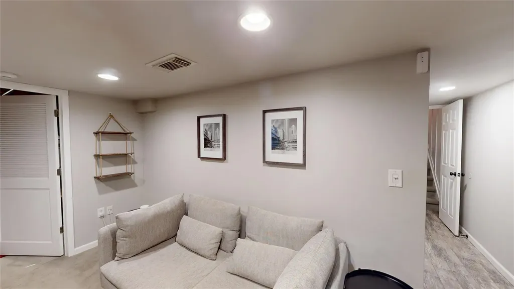 22 Leif Boulevard Congers NY 10920