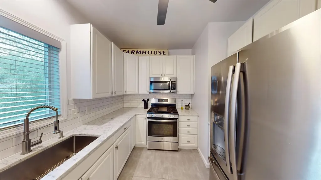 22 Leif Boulevard Congers NY 10920