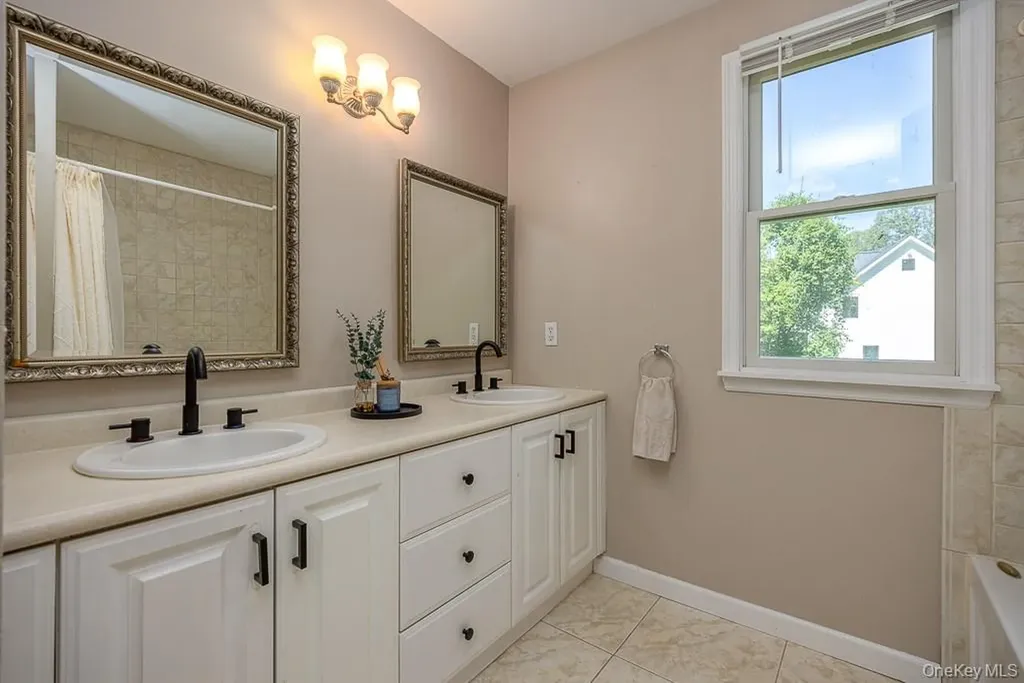 5 Marycrest Road West Nyack NY 10994