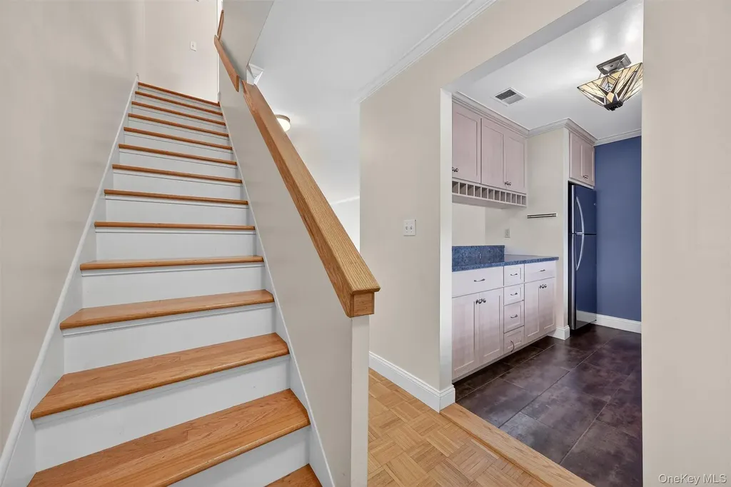 27 Waterview Estate Peekskill NY 10566