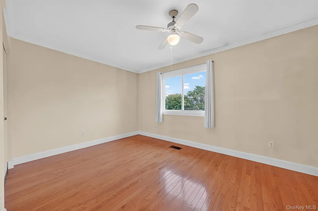 27 Waterview Estate Peekskill NY 10566