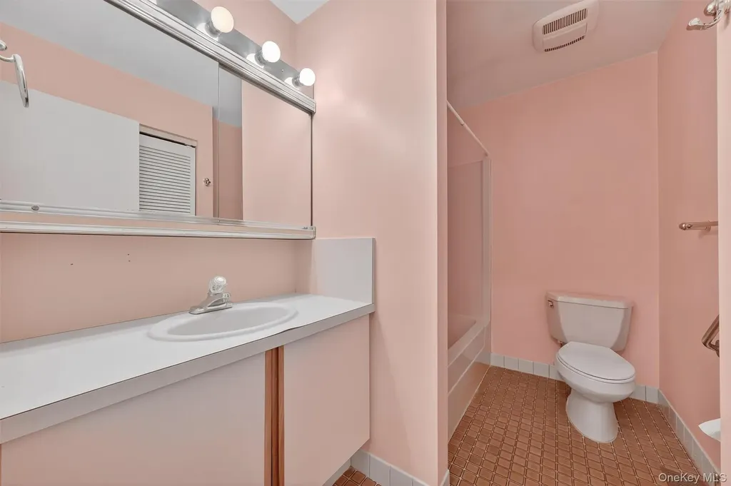 27 Waterview Estate Peekskill NY 10566