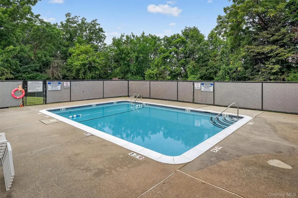 27 Waterview Estate Peekskill NY 10566