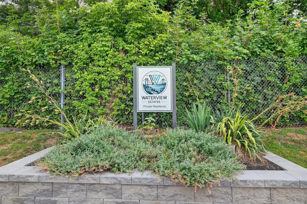 27 Waterview Estate Peekskill NY 10566