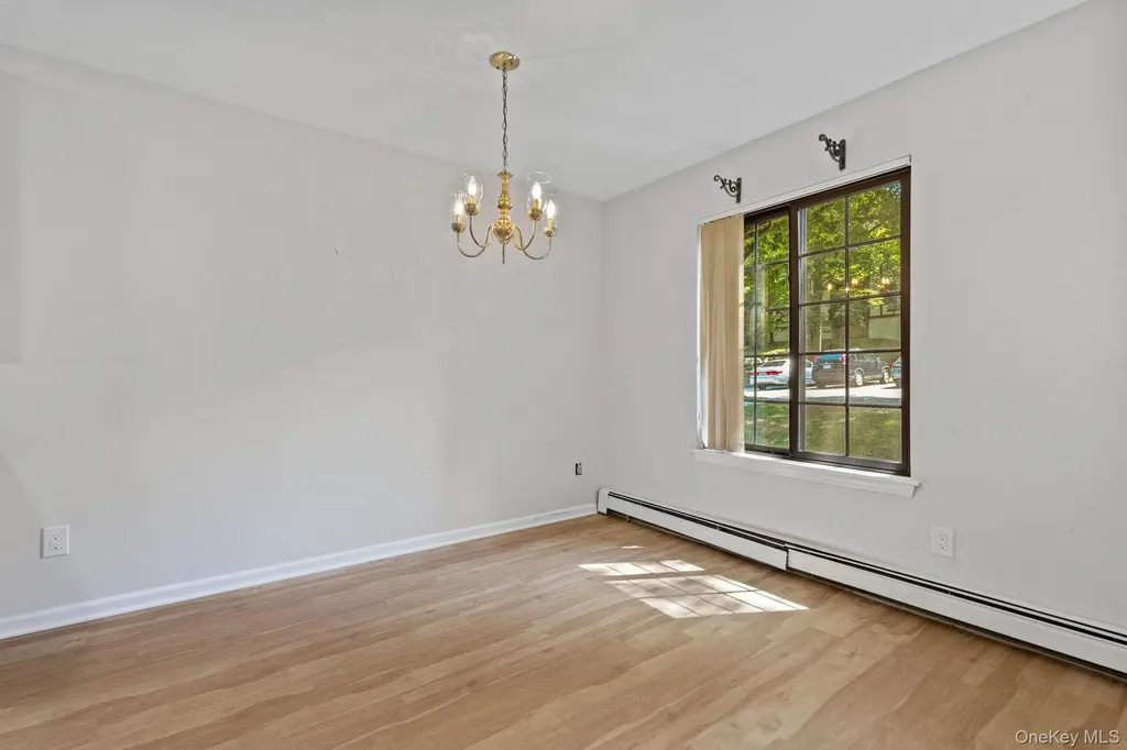9 Foxwood Circle Mount Kisco NY 10549