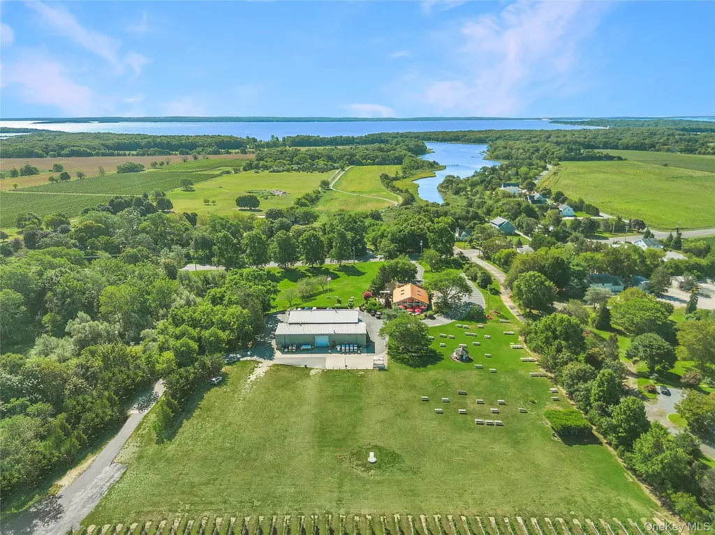 44075 Route 25 Peconic NY 11971