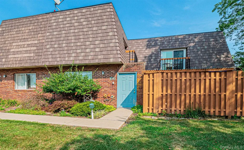 66 Laudaten Way Warwick NY 10990