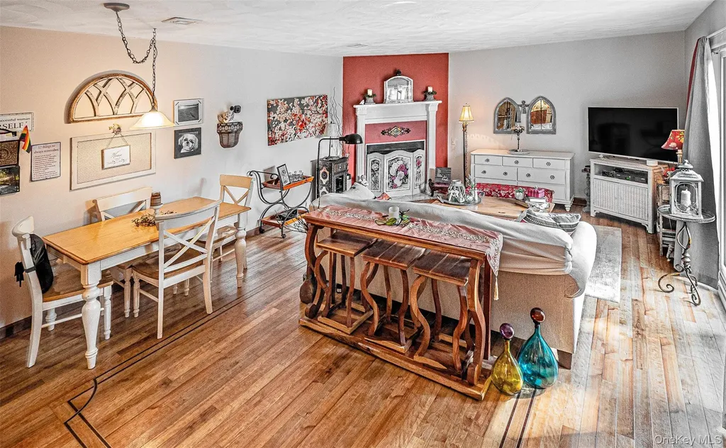 66 Laudaten Way Warwick NY 10990