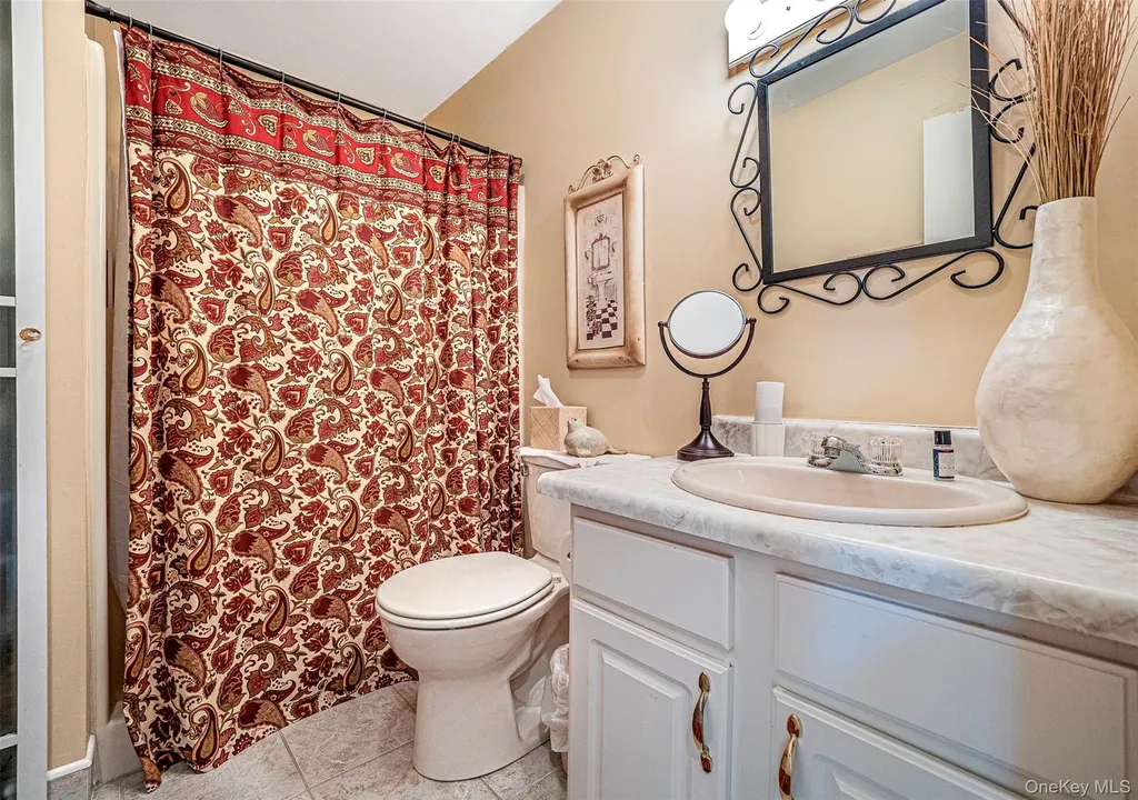 66 Laudaten Way Warwick NY 10990