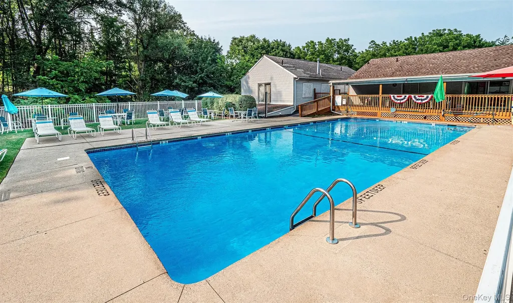 66 Laudaten Way Warwick NY 10990