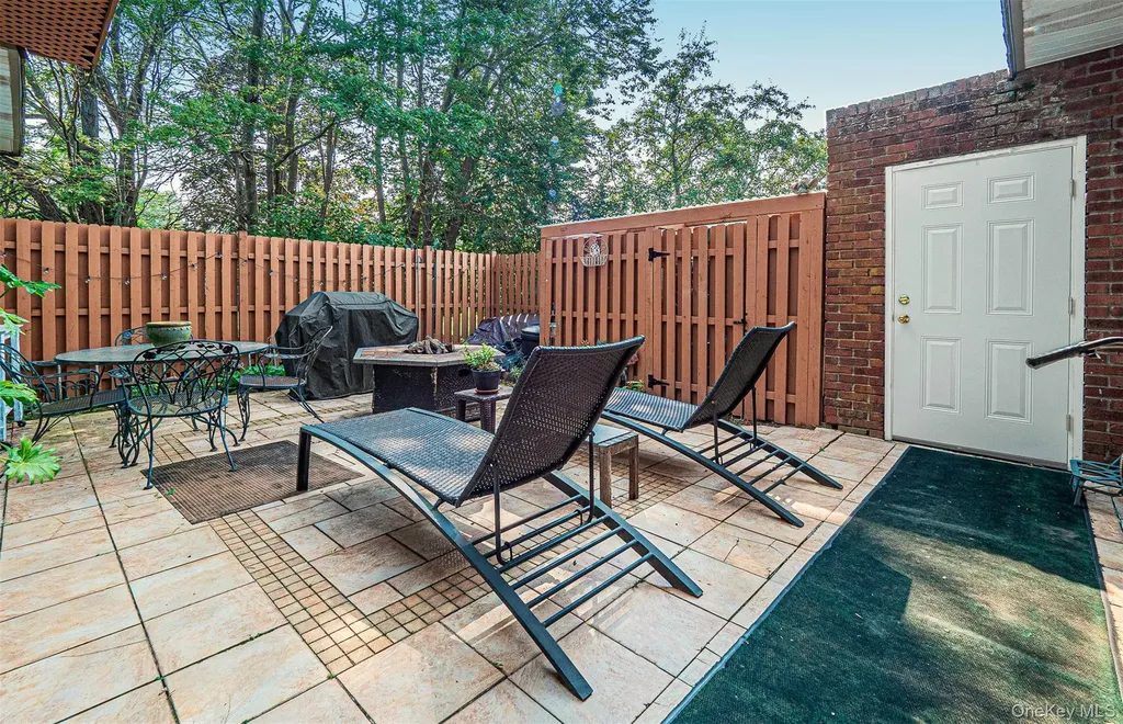 66 Laudaten Way Warwick NY 10990