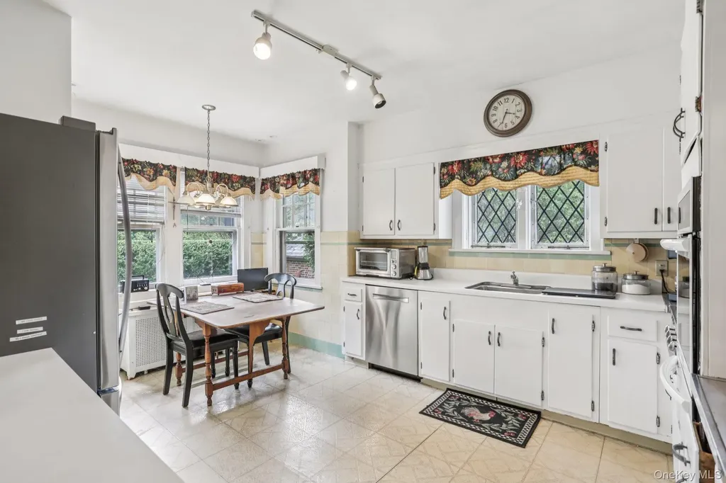 11 Corley Street Yonkers NY 10701