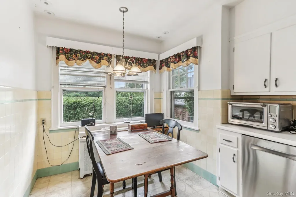 11 Corley Street Yonkers NY 10701