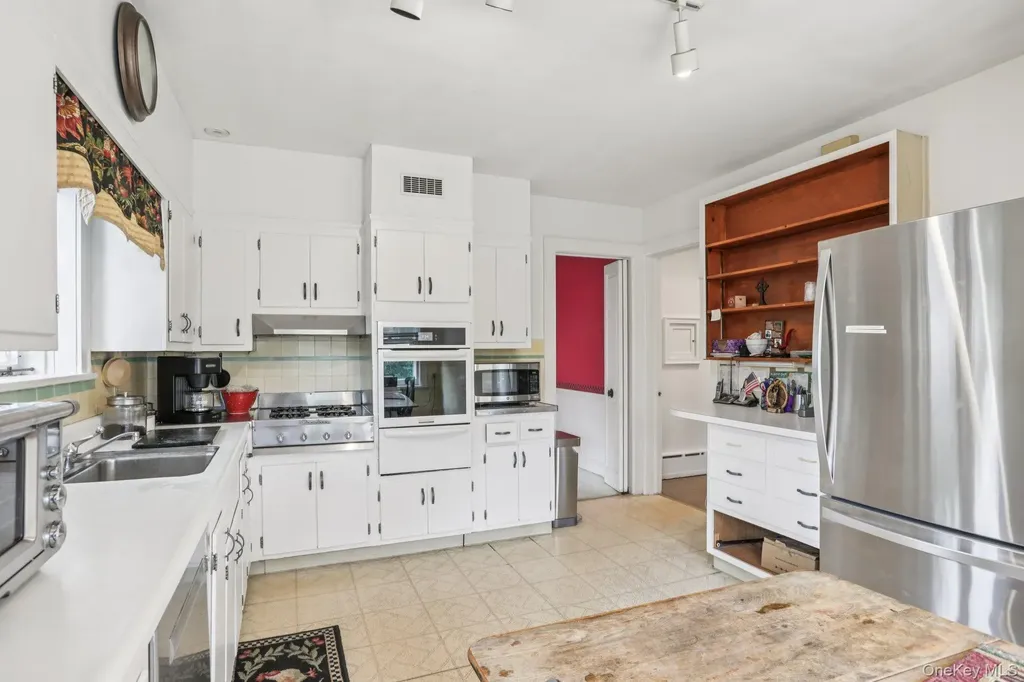 11 Corley Street Yonkers NY 10701