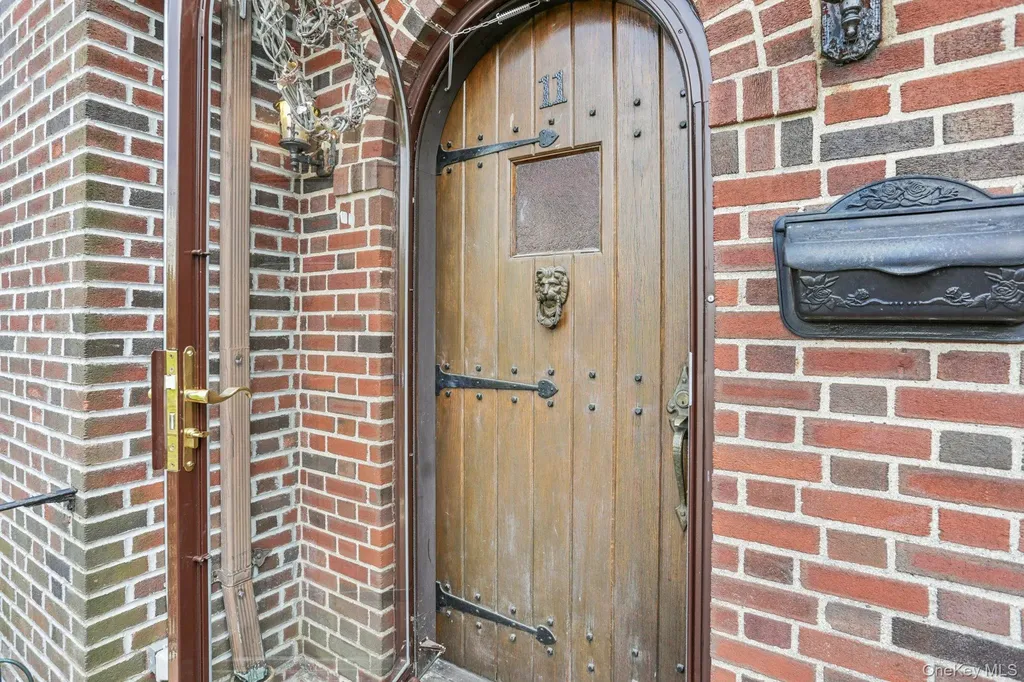 11 Corley Street Yonkers NY 10701