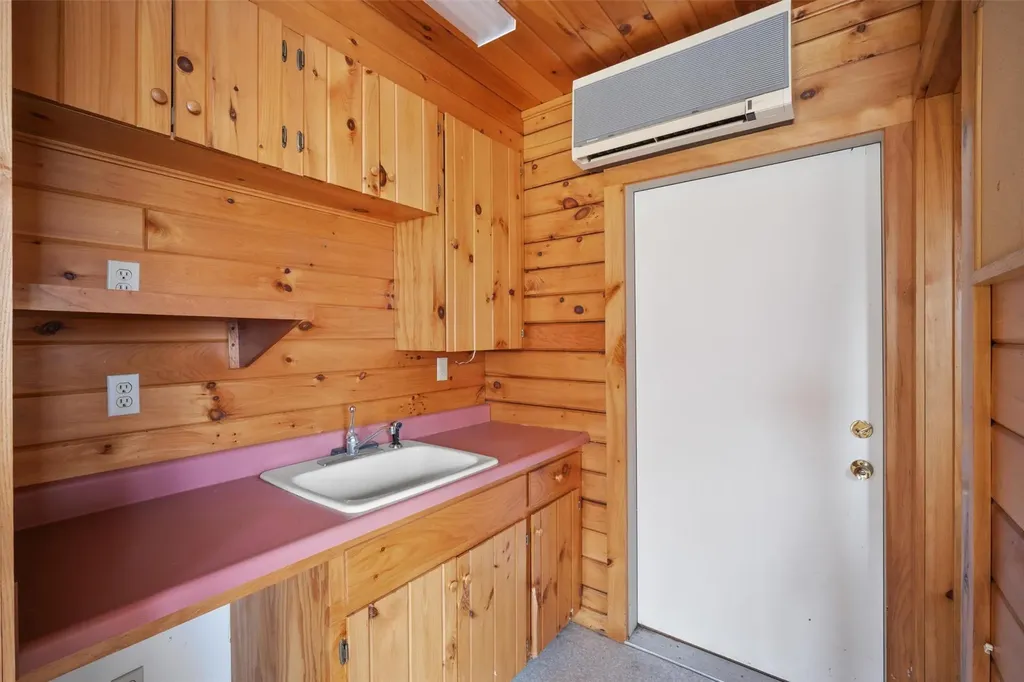 79 Maple Avenue Catskill NY 12414