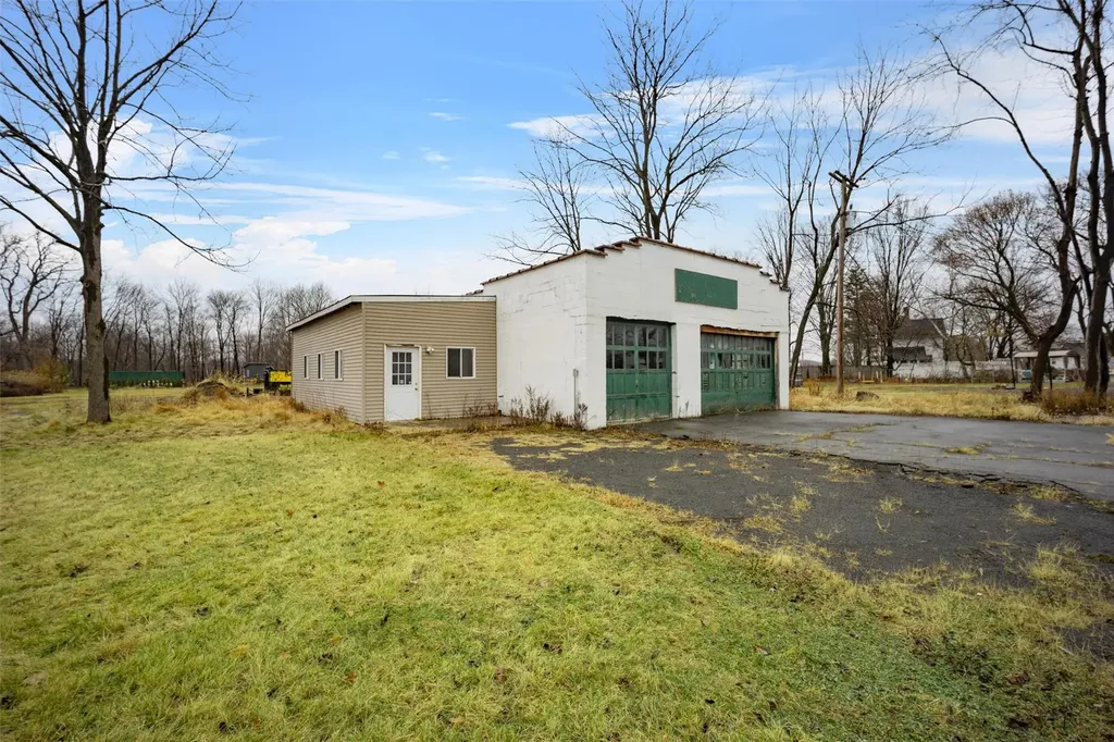 79 Maple Avenue Catskill NY 12414