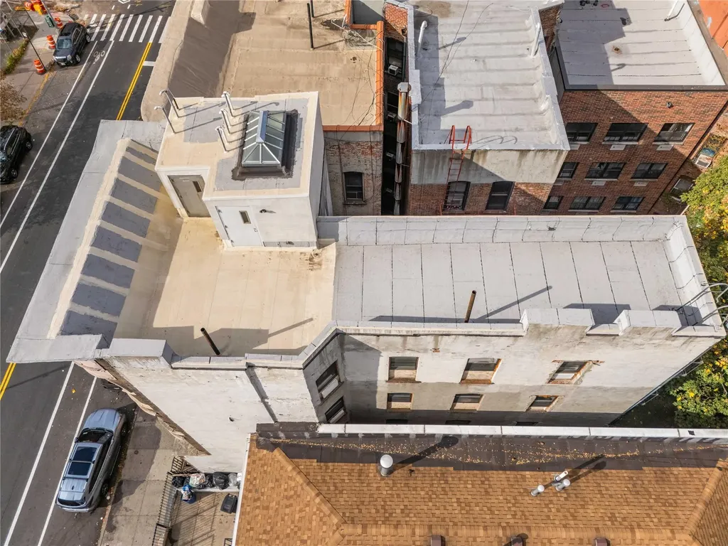 579 E 168th Street Bronx NY 10456