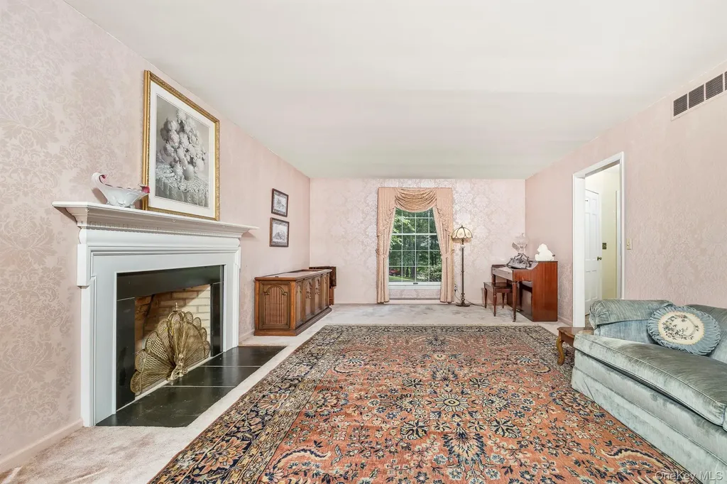 75 Hornbeck Road Poughkeepsie NY 12603