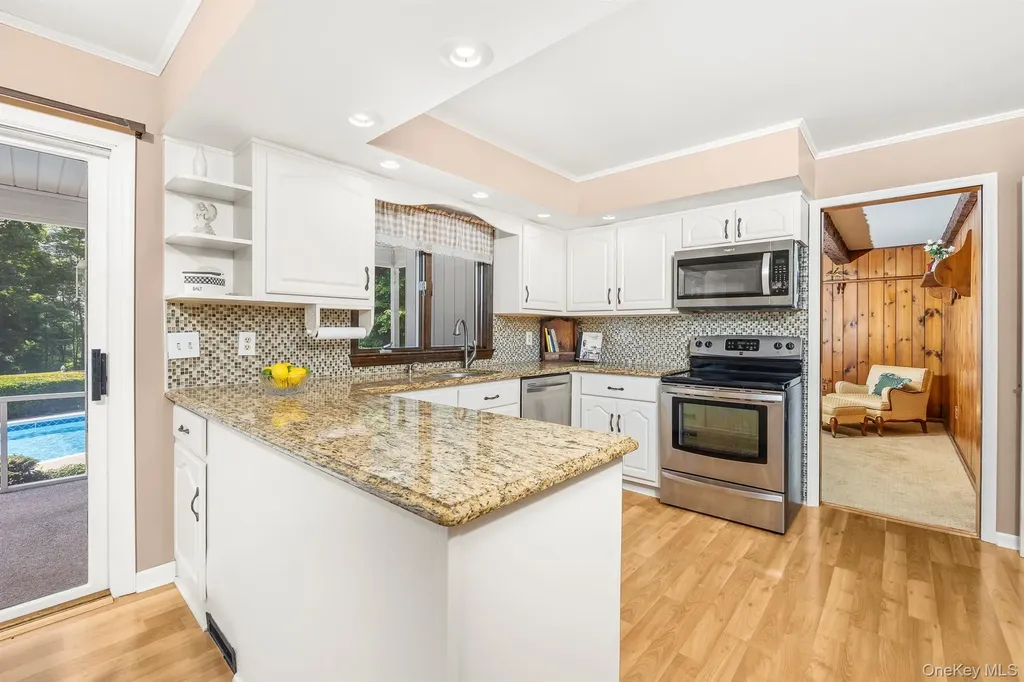 75 Hornbeck Road Poughkeepsie NY 12603