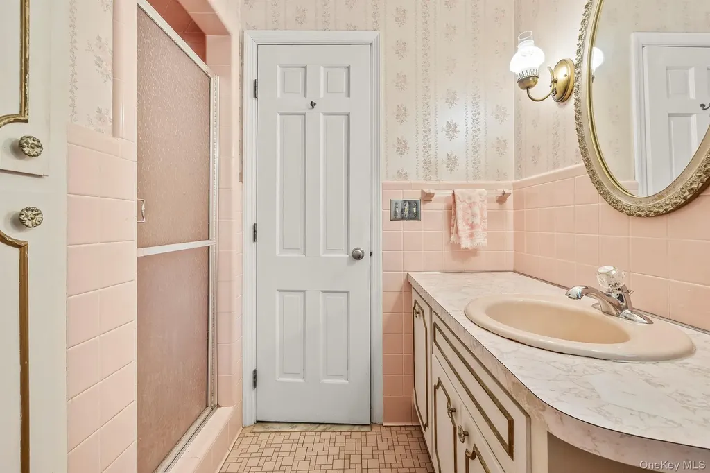 75 Hornbeck Road Poughkeepsie NY 12603