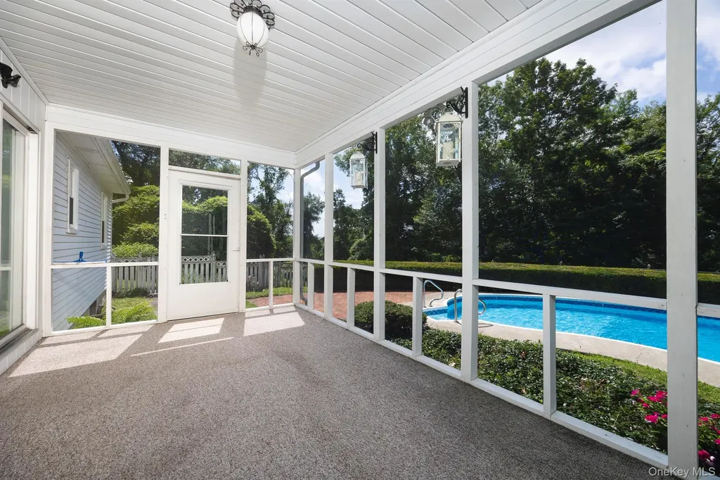 75 Hornbeck Road Poughkeepsie NY 12603