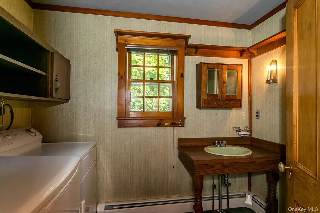 203 Samsonville Road Kerhonkson NY 12446