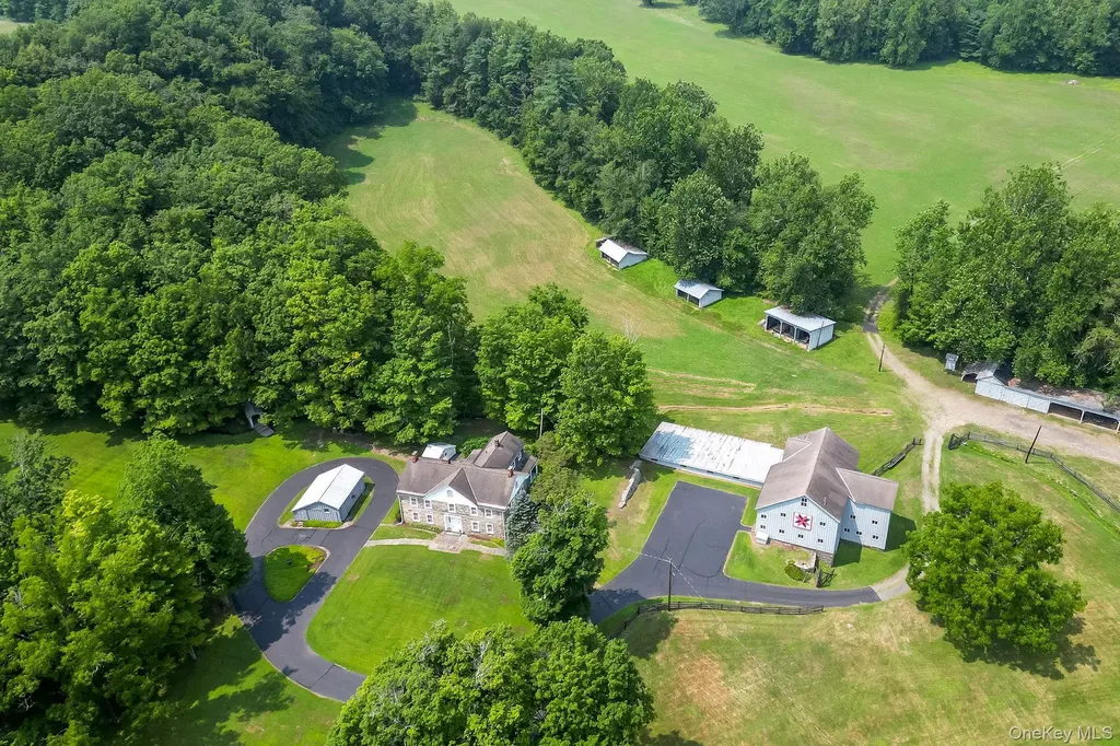 203 Samsonville Road Kerhonkson NY 12446