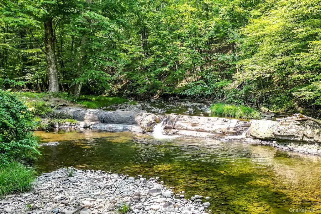 203 Samsonville Road Kerhonkson NY 12446