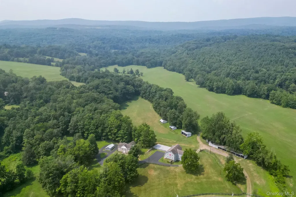 203 Samsonville Road Kerhonkson NY 12446