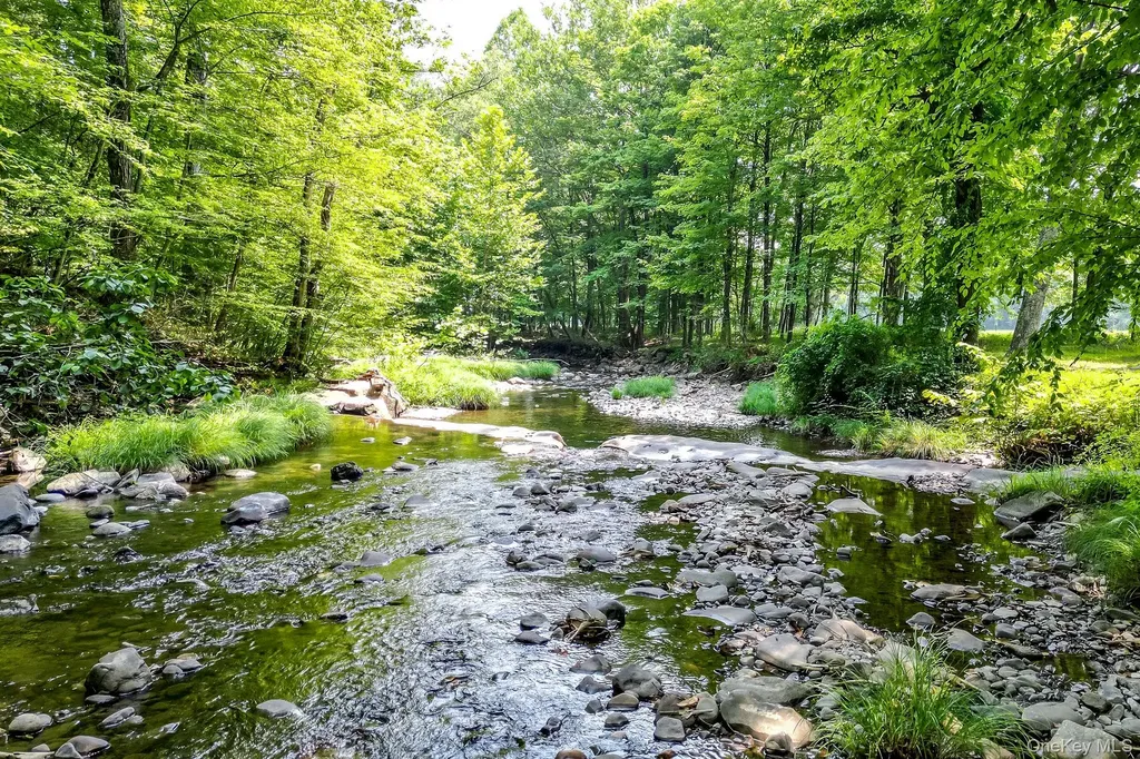 203 Samsonville Road Kerhonkson NY 12446