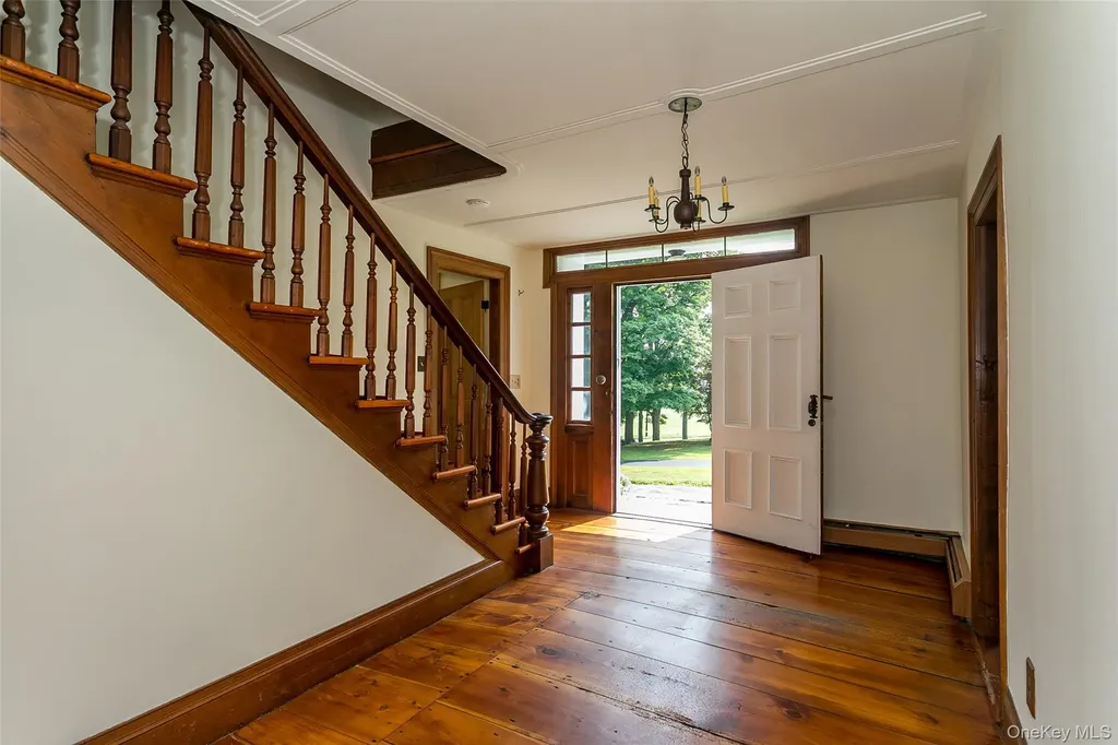 203 Samsonville Road Kerhonkson NY 12446