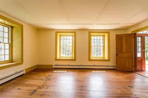 203 Samsonville Road Kerhonkson NY 12446